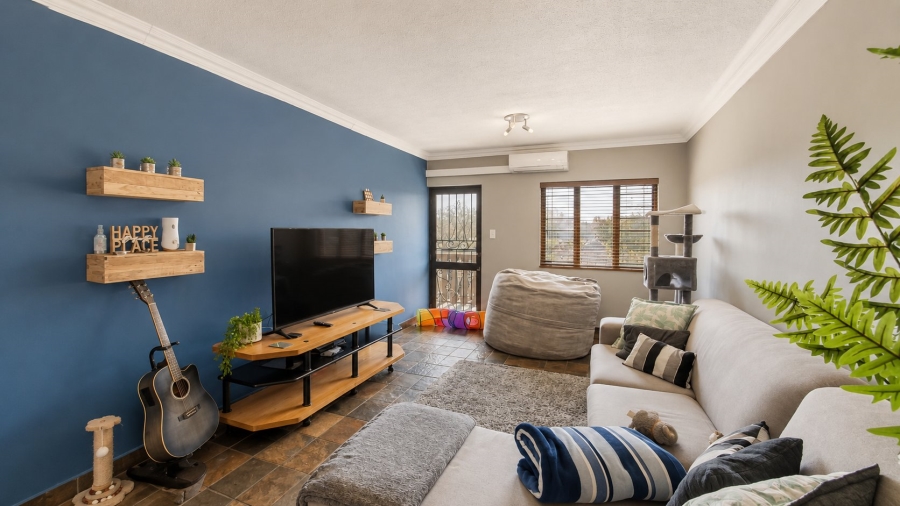  Bedroom Property for Sale in Bult South North West